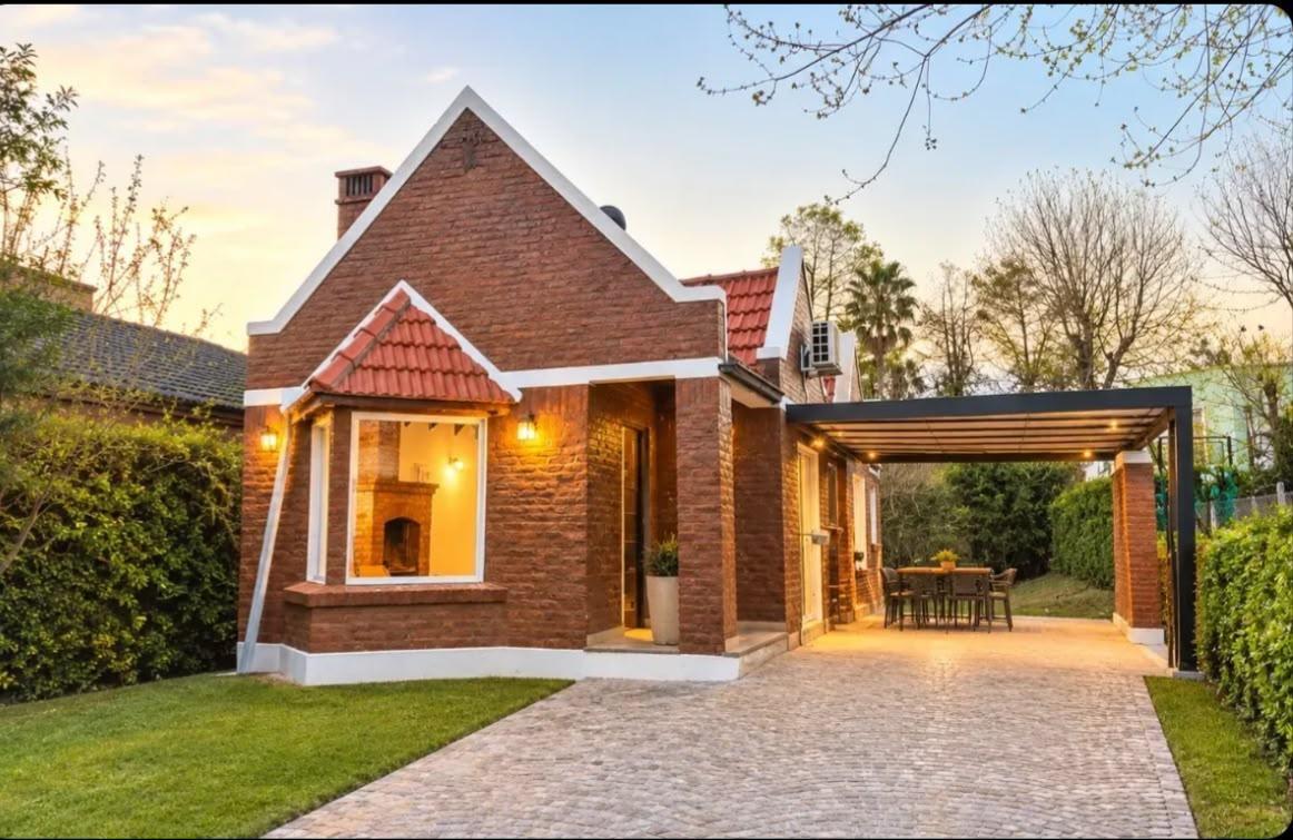 Foto de Venta de casa 4 ambientes Country Banco Provincia, imagen 1