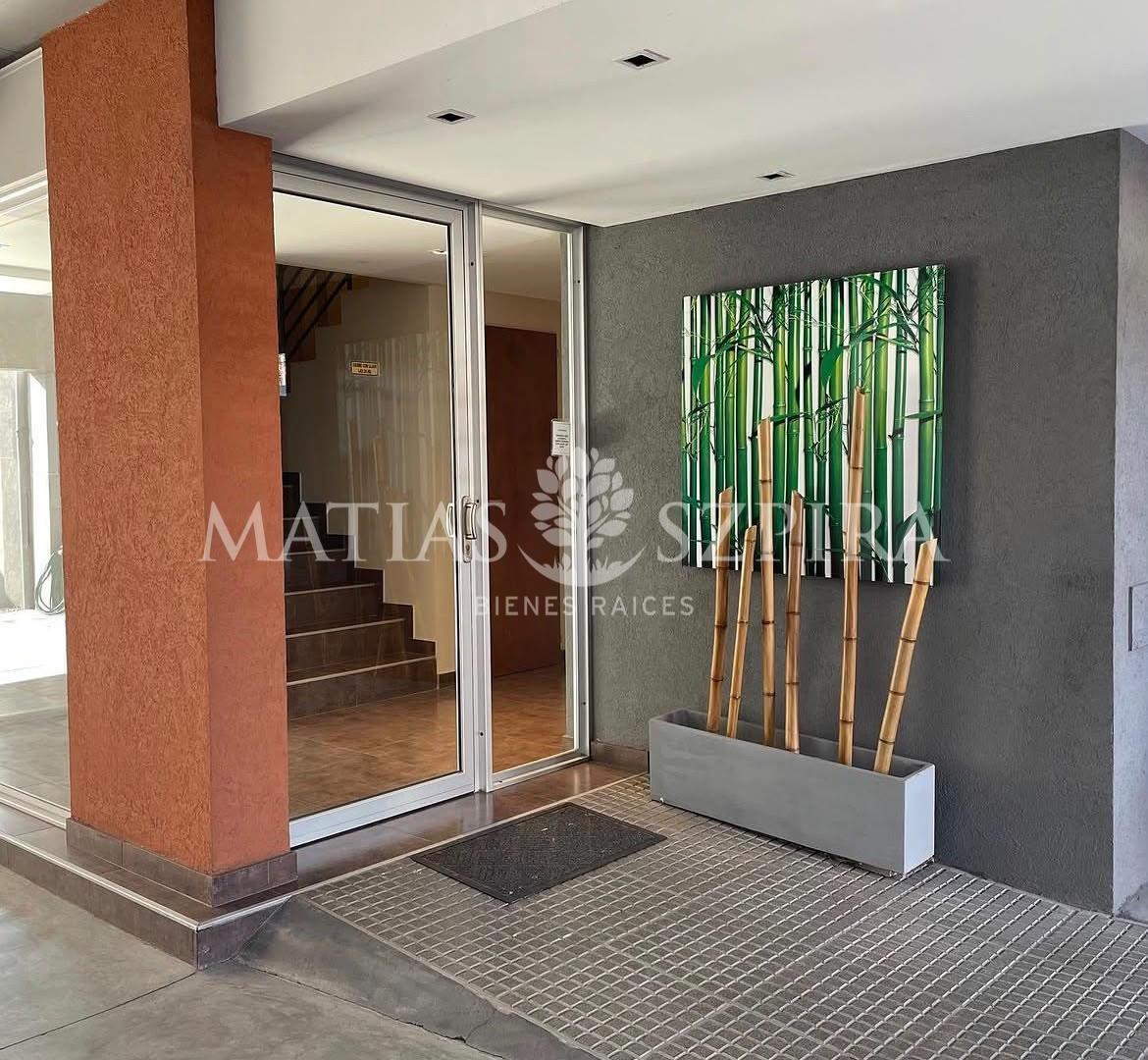 Foto de Venta departamento 2 ambientes en Castelar, imagen 1