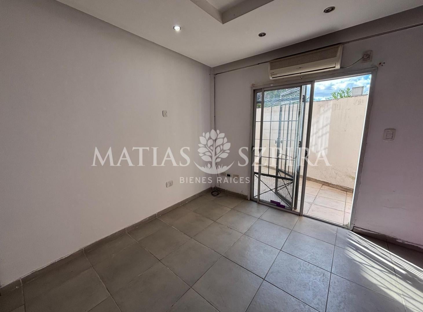 Foto de Casa en Castelar Sur, imagen 2