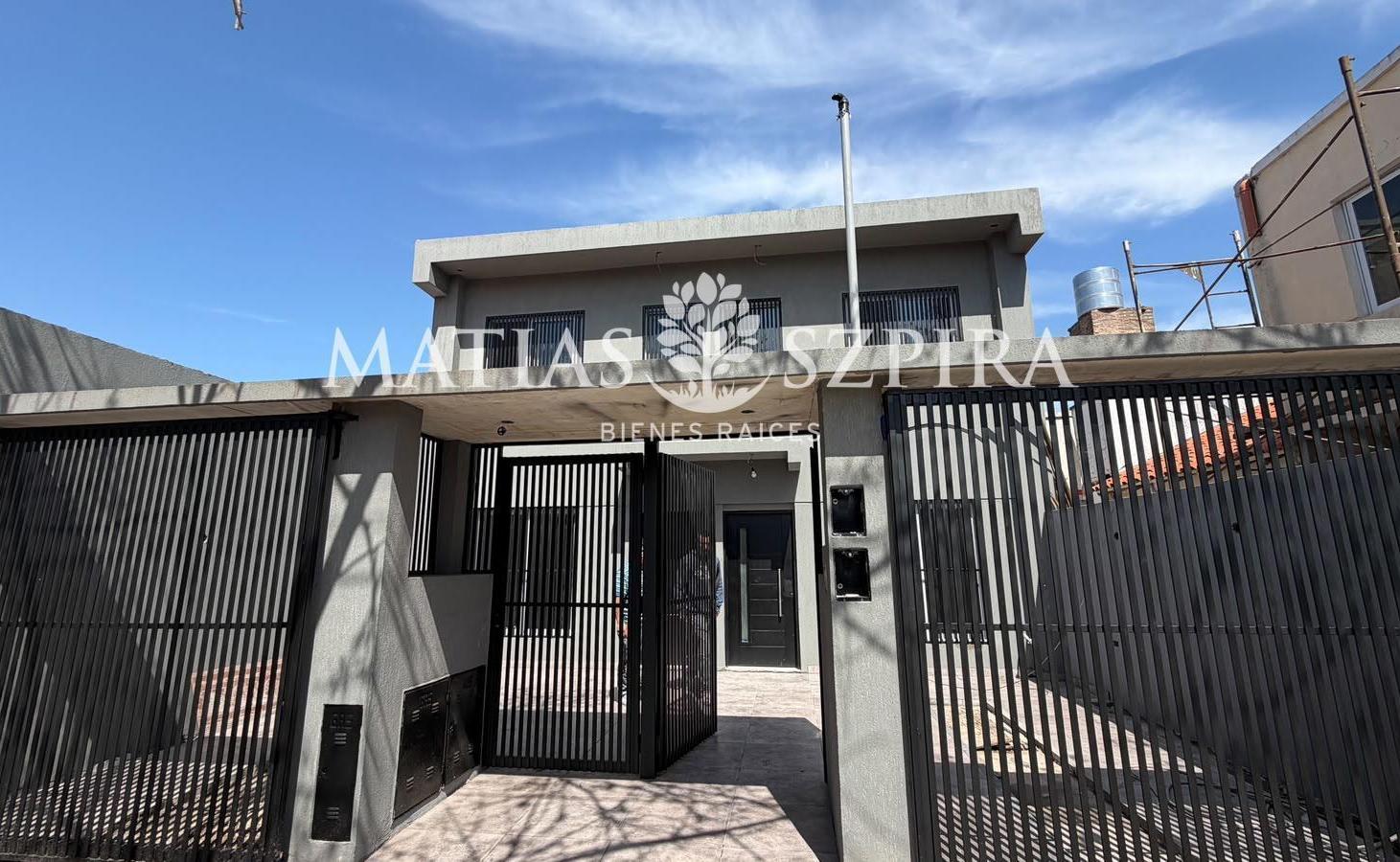 Foto de PH 3 Ambientes venta Castelar Sur, imagen 1