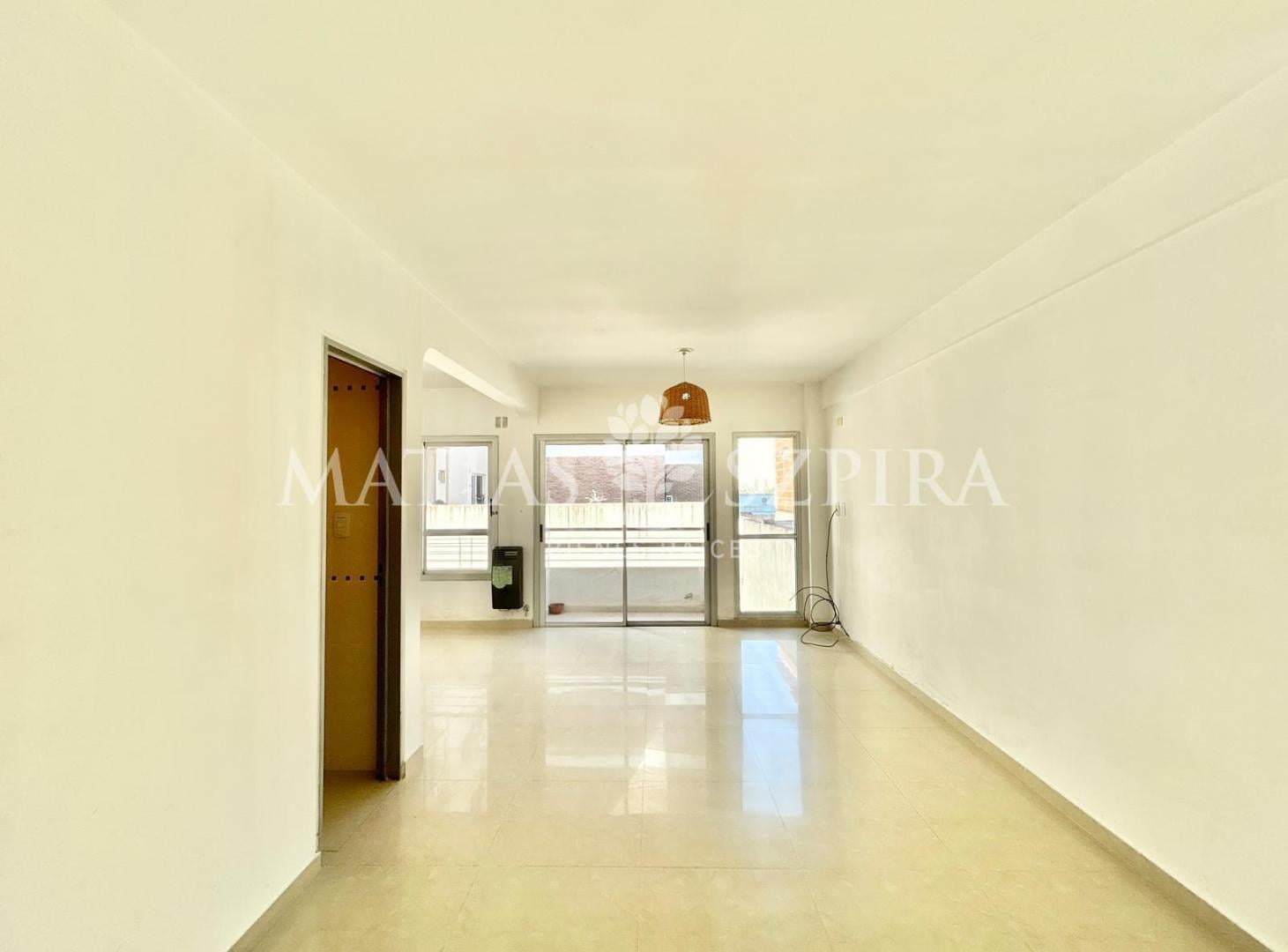 Foto de Departamento en Moron Sur, imagen 1