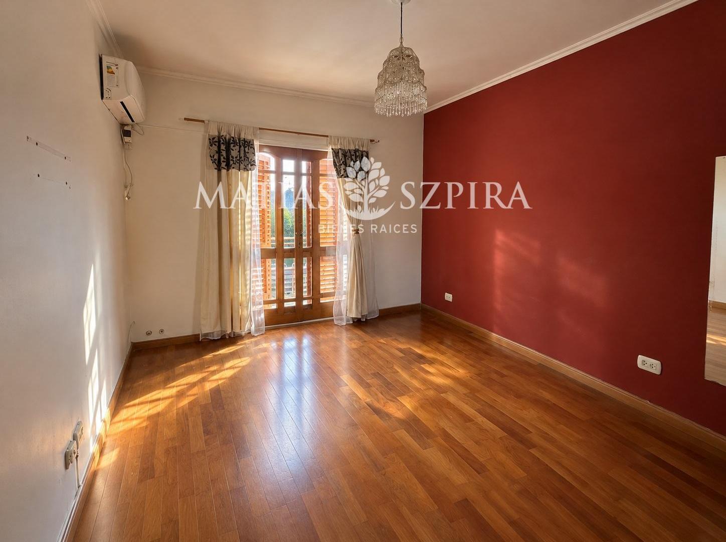 Foto de casa tip duplex en venta con cochera en Haedo, imagen 3