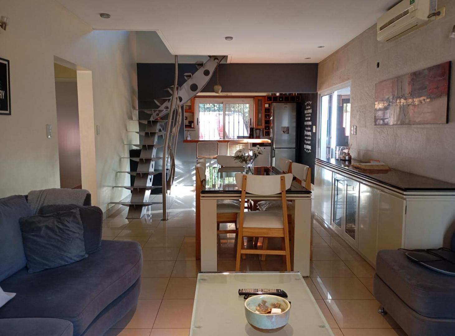 Foto de casa moderna y con excelentes detalles a la venta de 4 ambientes en 2, imagen 3