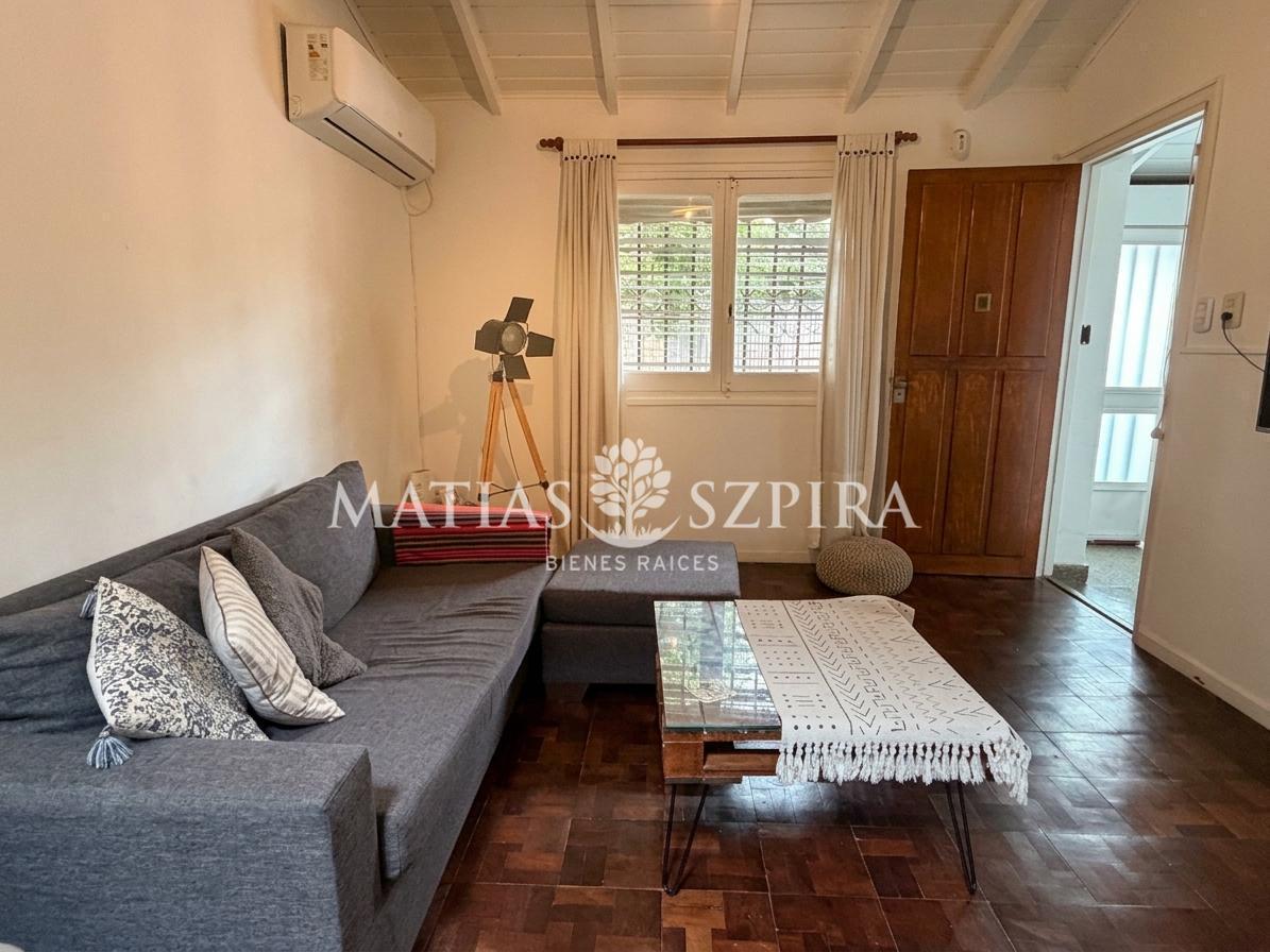 Foto de Casa en Ituzaingó con parque refaccionada, imagen 3