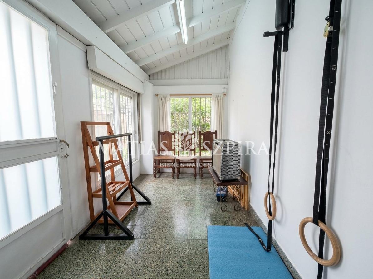 Foto de Casa en Ituzaingó con parque refaccionada, imagen 5