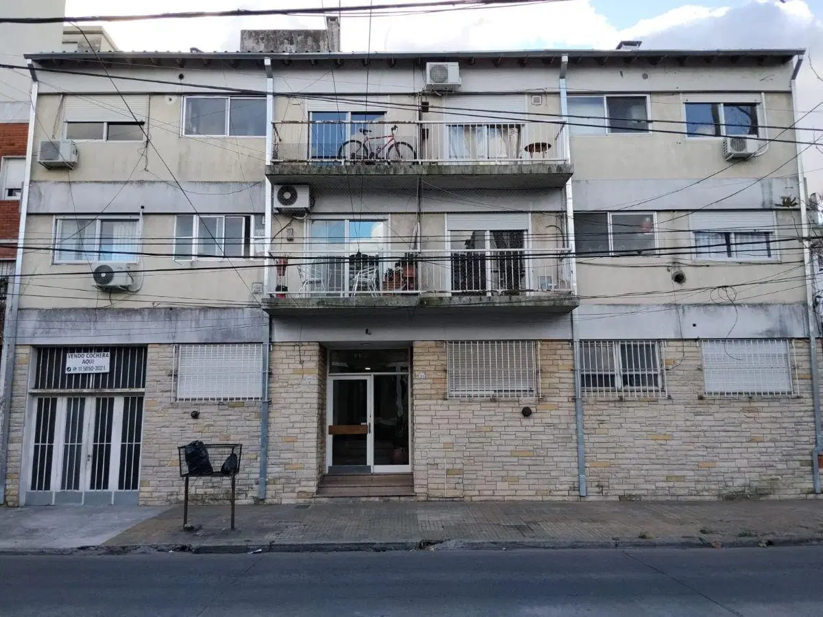 VENTA ANTONIO MALAVER 1515 1º PISO 4