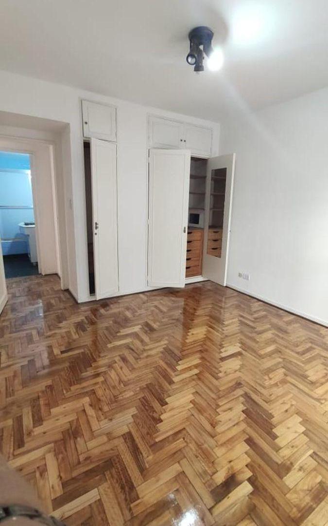 Foto de VENTA DEPARTAMENTO 3 AMBIENTES CON DEPENDENCIA AL FRENTE CON BALCÓN EN, imagen 5