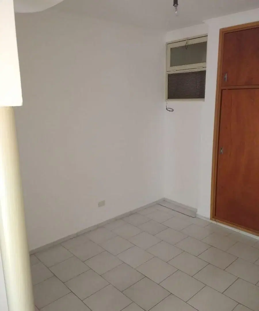 Alvear 100 bis 2do escalera, barrio Pichincha 5