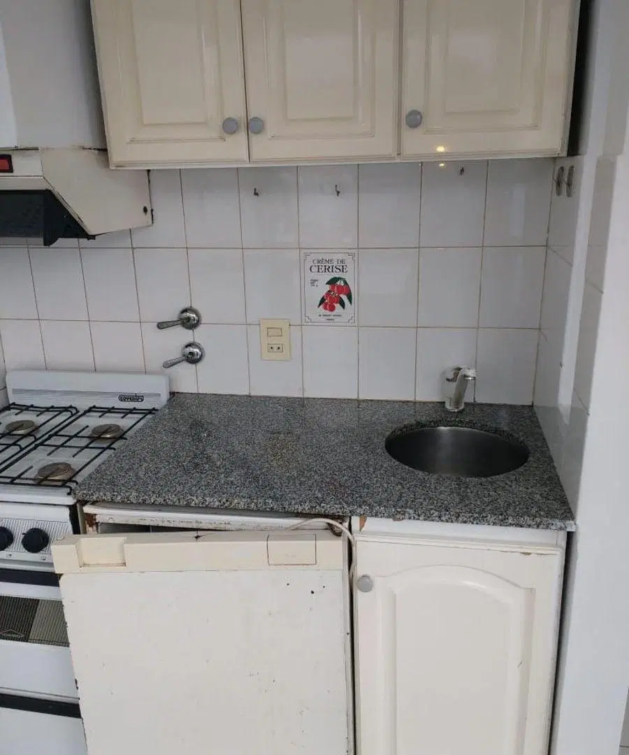 Alvear 100 bis 2do escalera, barrio Pichincha 2