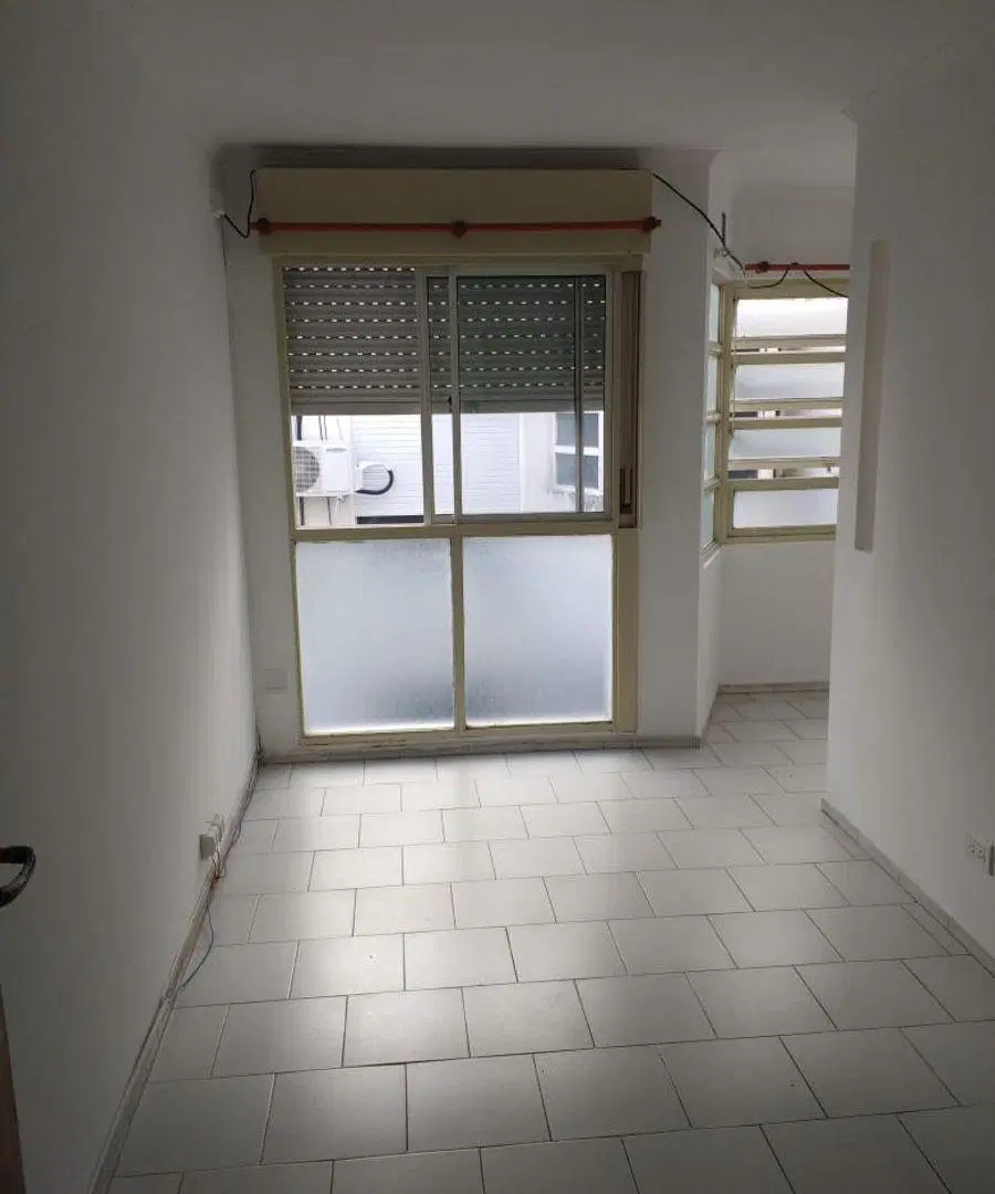 Alvear 100 bis 2do escalera, barrio Pichincha 3