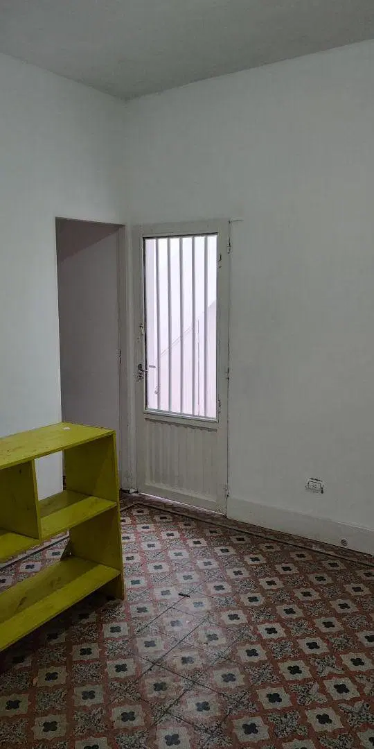 INTERNO PASILLO MAIPU Y DEAN FUNES 4