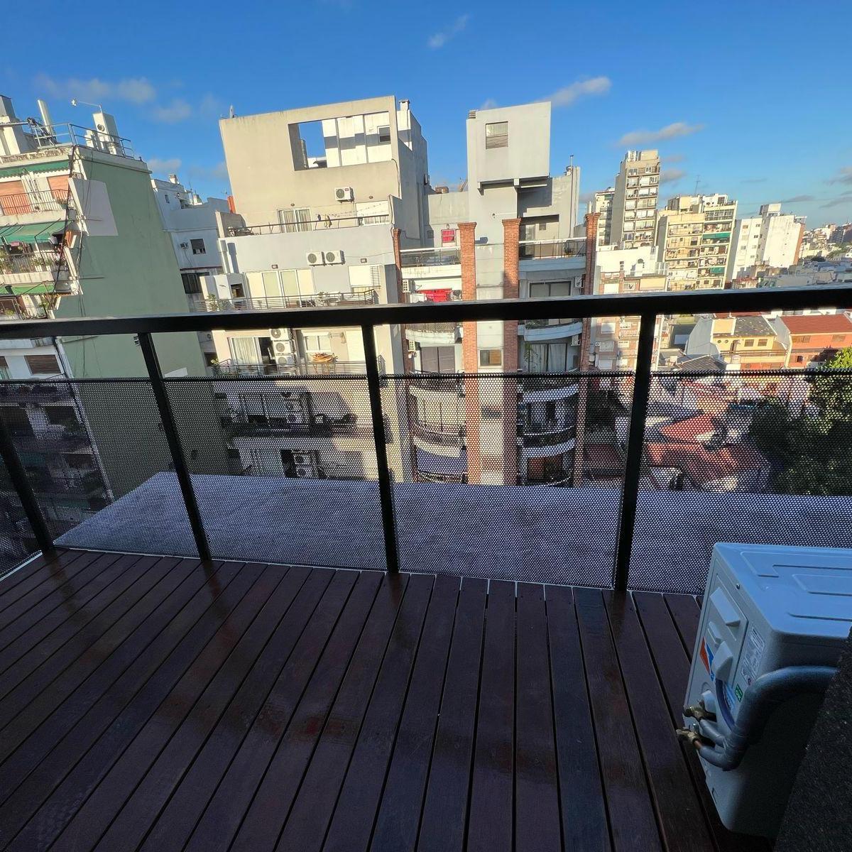 Venta Caballito Mono Ambiente en Duplex con Terraza Propia y Cochera. 2