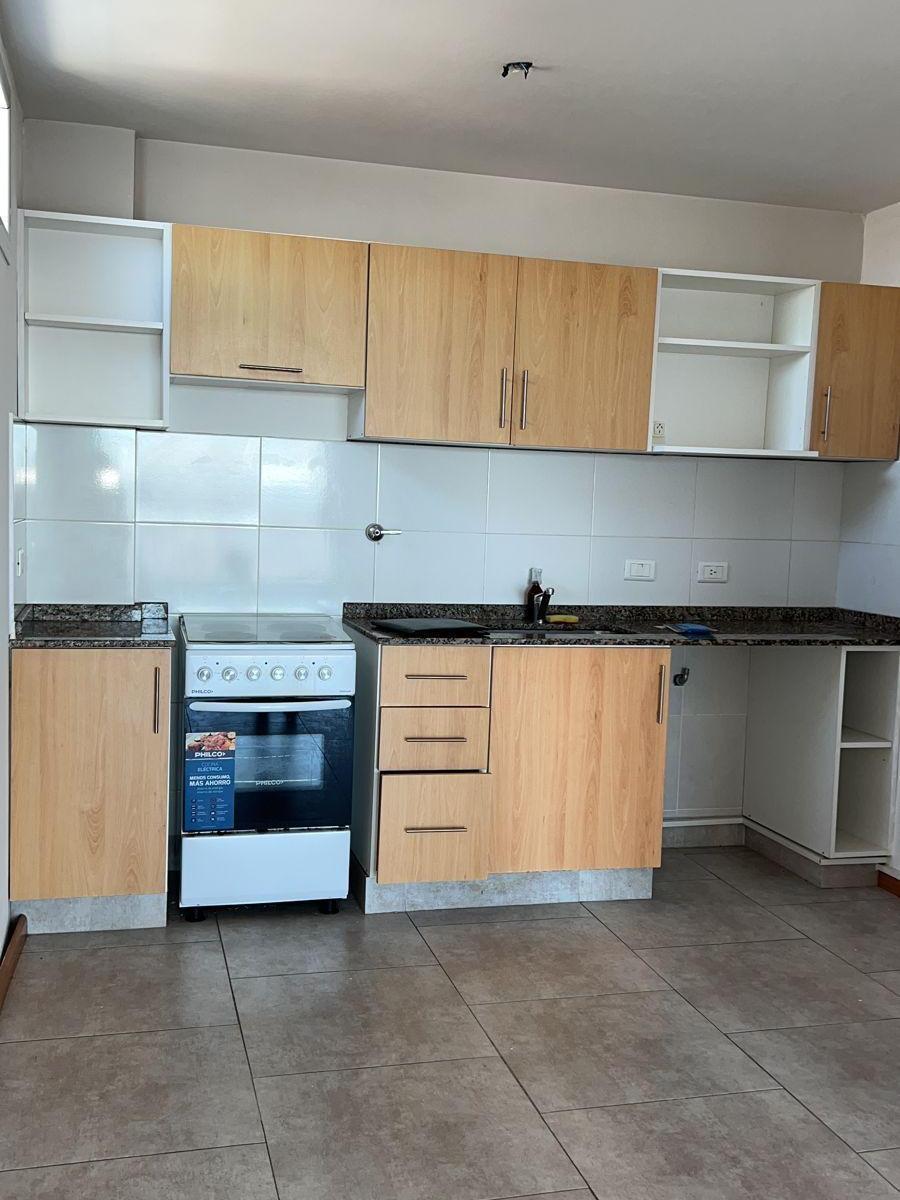 Foto de Departamento con 45 m² construidos, 1 dormitorio en venta en Villa, imagen 3