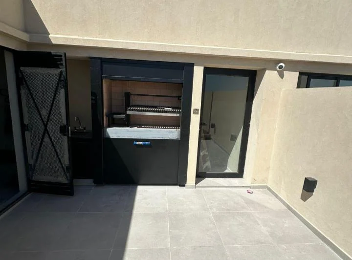 MONOAMBIENTE CON BALCON AL CONTRA FRENTE EN ALQUILER EN VILLA DEL PARQUE 3