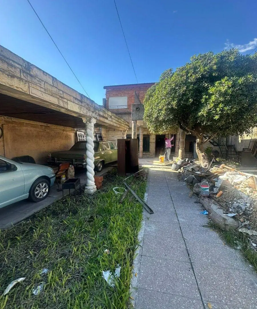 PH 3 AMBIENTES EN ALQUILER CON PATIO AL FRENTE TOTALMENTE RECICLADO 2