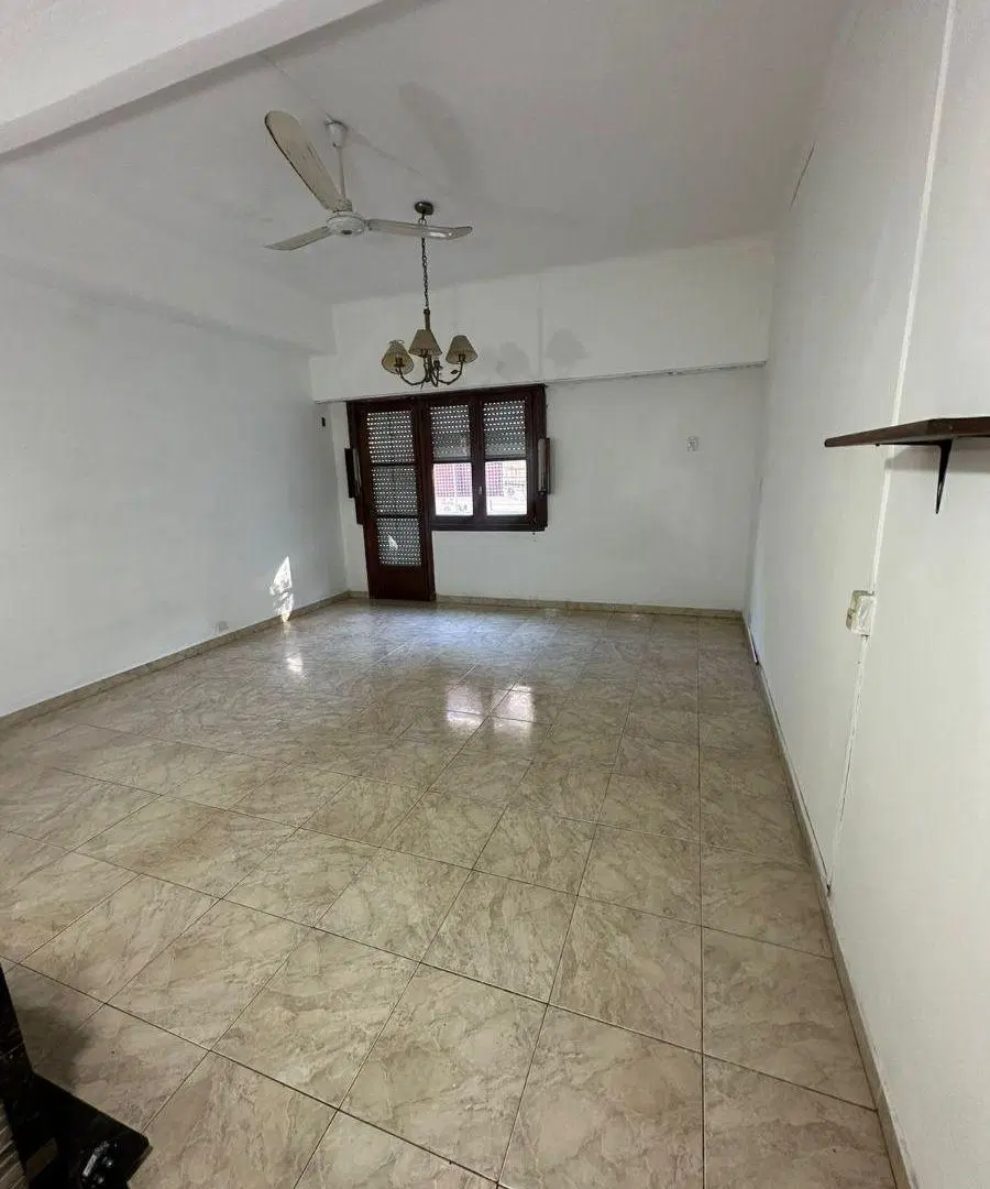 Piso 5 ambientes con terraza y patio ubicado en Almagro!!! 5