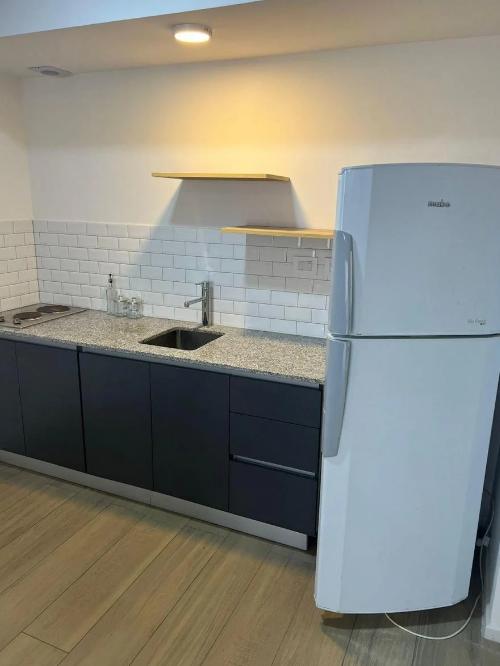 Foto de Monoambiente Amoblado con Balcón en Alquiler – Caballito, imagen 4