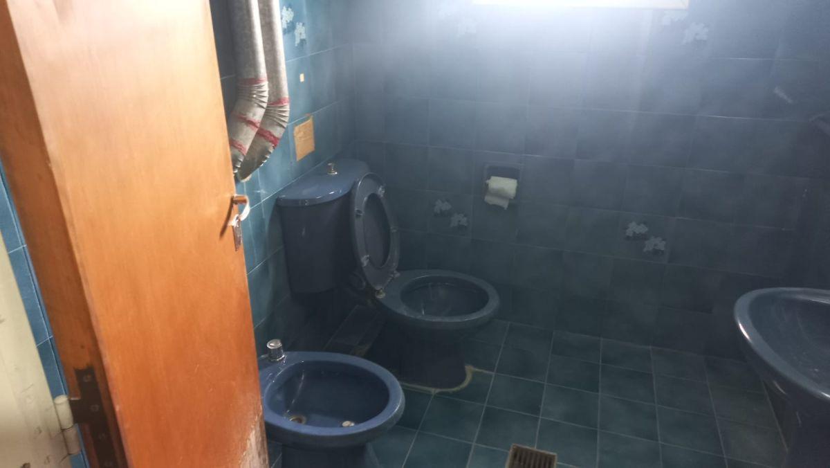 Foto de Casa de 250 m² con 5 dormitorios en alquiler en Esquel, imagen 5
