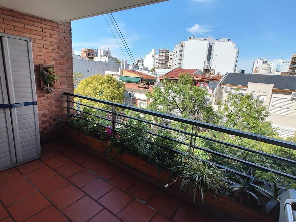Departamento Moderno Amplio con Cochera Fija. 1