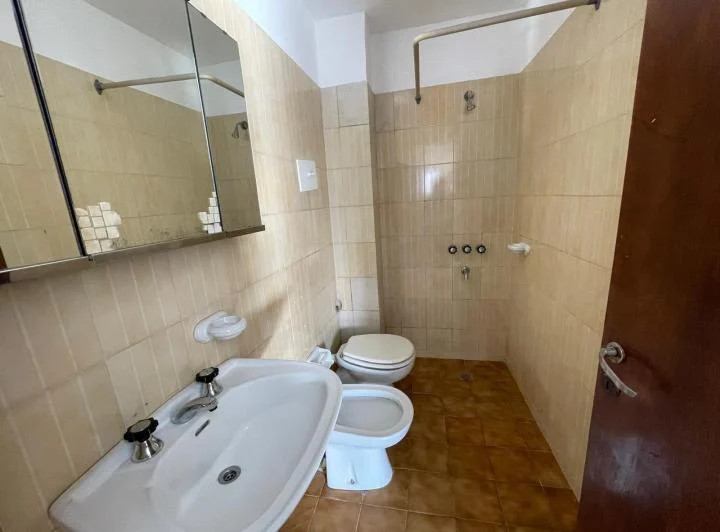 Nva Cba 2 dormitorios 1 baño San Luis esq. Cañada 3
