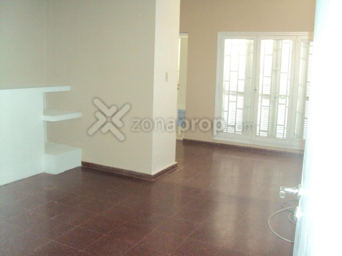 Foto de Villa warcalde(z) Rivera Indarte-Las Palmeras/APTA CRÉDITO 3dor ste dp, imagen 2