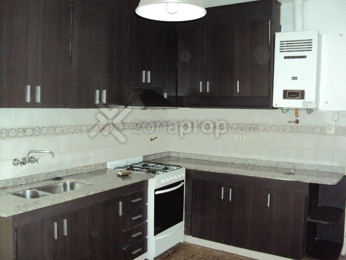 Foto de Villa warcalde(z) Rivera Indarte-Las Palmeras/APTA CRÉDITO 3dor ste dp, imagen 4