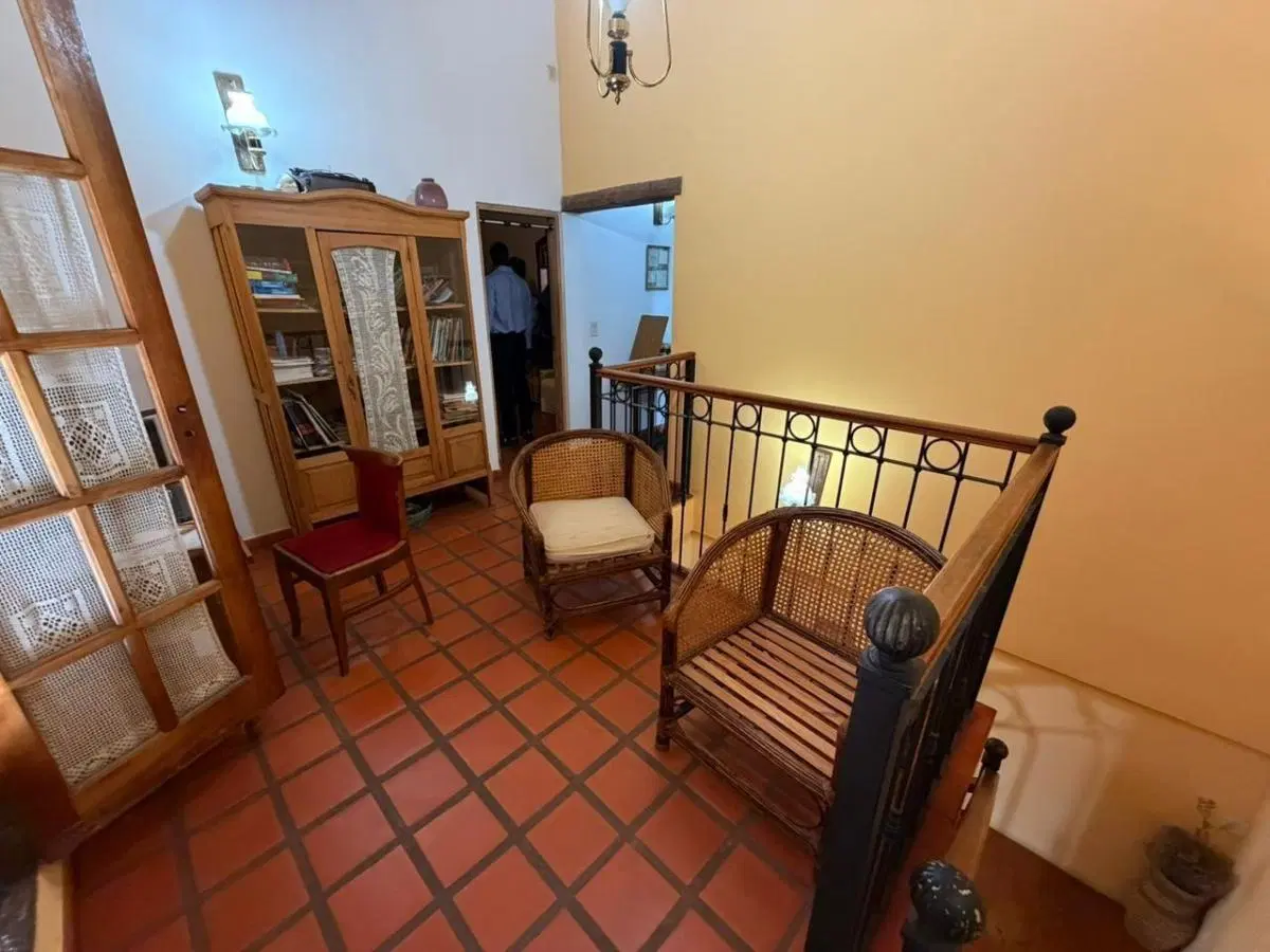 Espectacular casa Villa Belgrano. 4D 3B quincho y pileta. Recibo menor 5