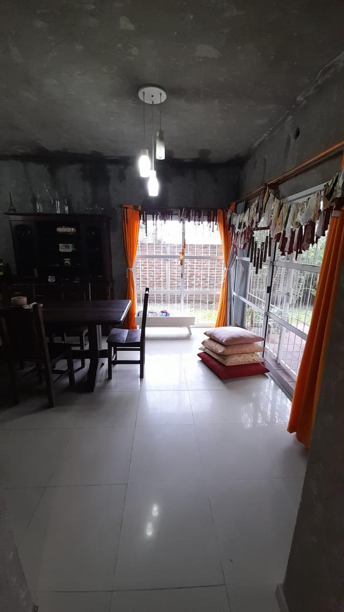 Casa en Venta en La Localidad de Ricardone 1