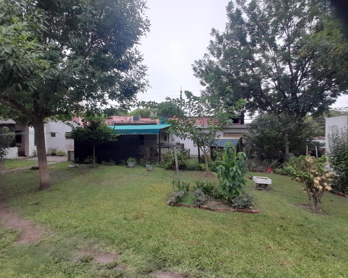 Casa en Venta en Importante Esquina 4