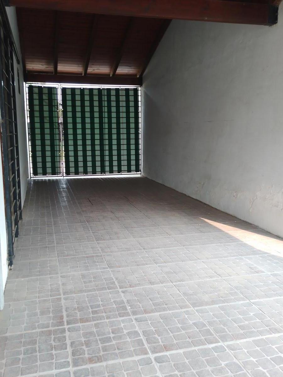 Casa en Venta en Ricardone 3