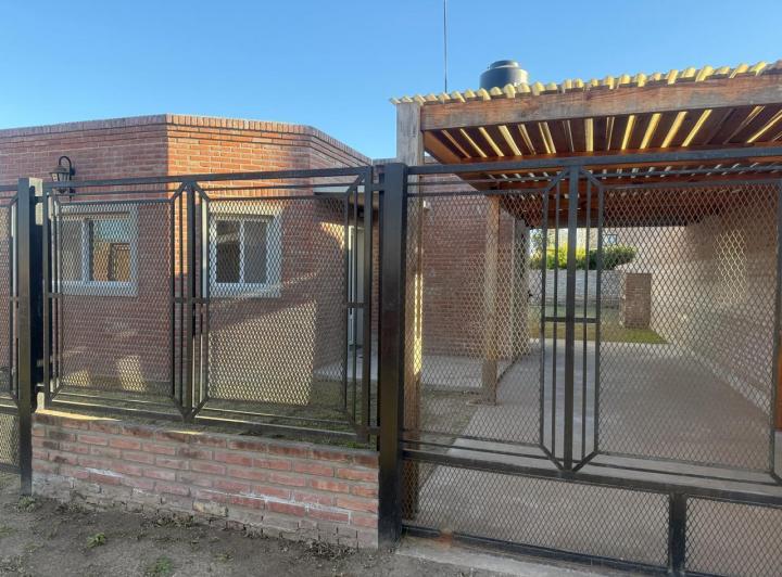 Casa en venta3 dormitorios en Ricardone 1