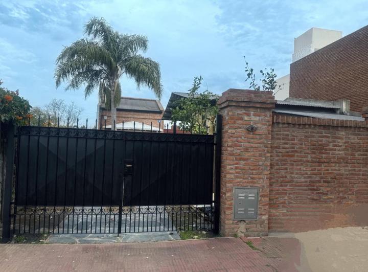 Casa en alquiler en San Lorenzo 4