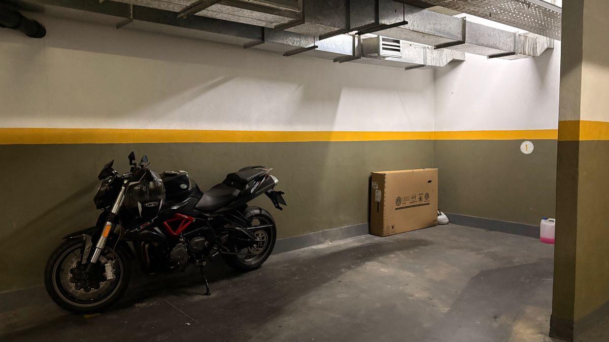 Foto de Venta cochera cubierta Boedo, imagen 4