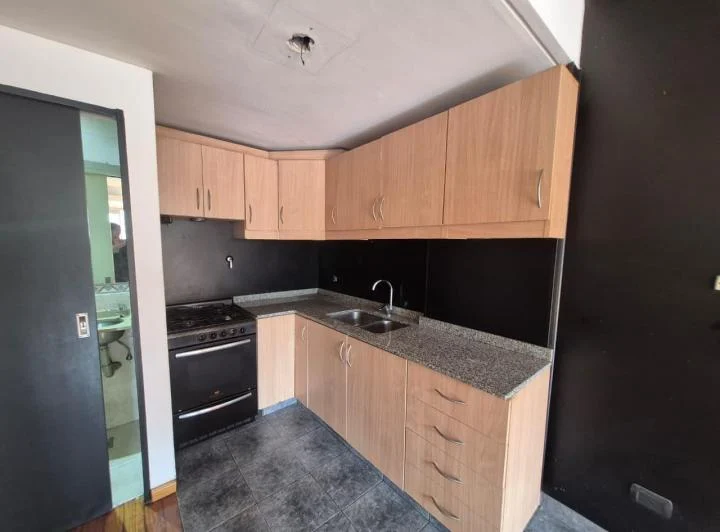 DEPTO DÚPLEX 2 AMB C/BCÓN EN 2 PLANTAS 55M2 BAÑO Y TOILETTE 4