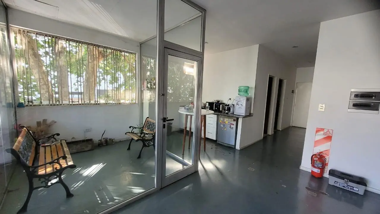OFICINA EN FOCO COMERCIAL - 95 m2 3