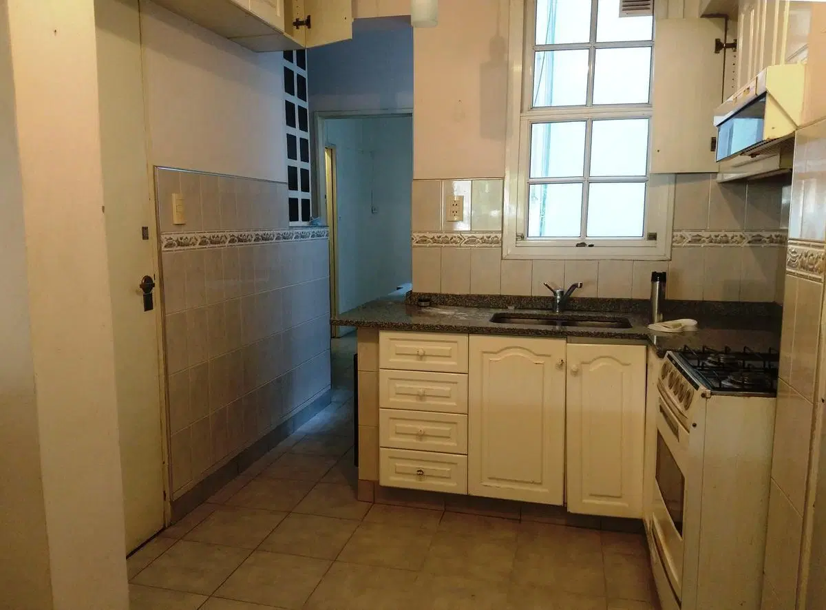 SEMIPISO 3 AMB C/ DEP FTE - 75 M2 BAÑO Y TOILETTE - DOBLE ENTRADA - EXCELENTE UBICACION 3