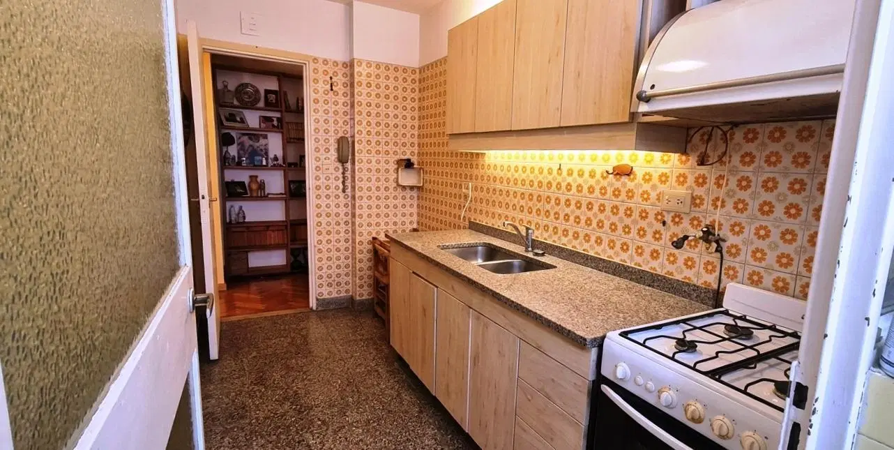 3 Ambientes - Patio c/ parrilla - G. Electrógeno -80 m2 5