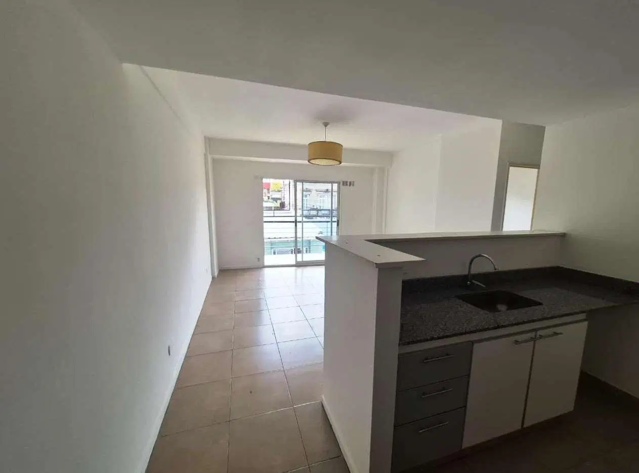 2 AMB CFTE BALCON - PILETA - SUM -45 m2 3