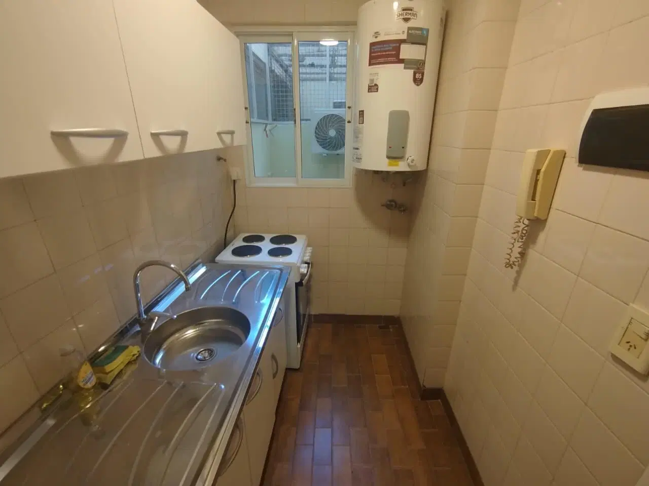 EXCELENTE MONOAMB CON PATIO 27 M2 5