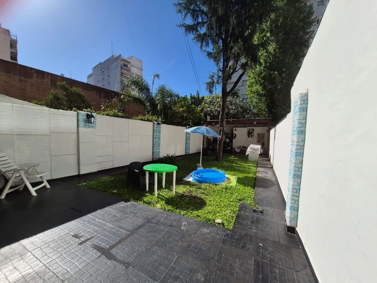 UNICO 3 AMB PB CFTE C/ JARDIN - 160 m2 8