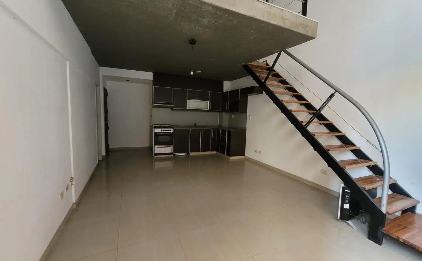 DUPLEX 2 AMB CFTE BALCON - BAÑO Y TOIL- LAUNDRY -55 m2 5