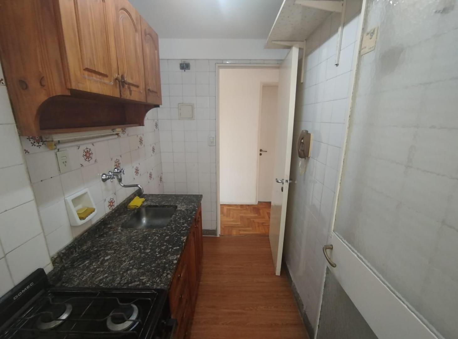 Foto de Excelente 2 Amb c/balcón y lavadero, imagen 5