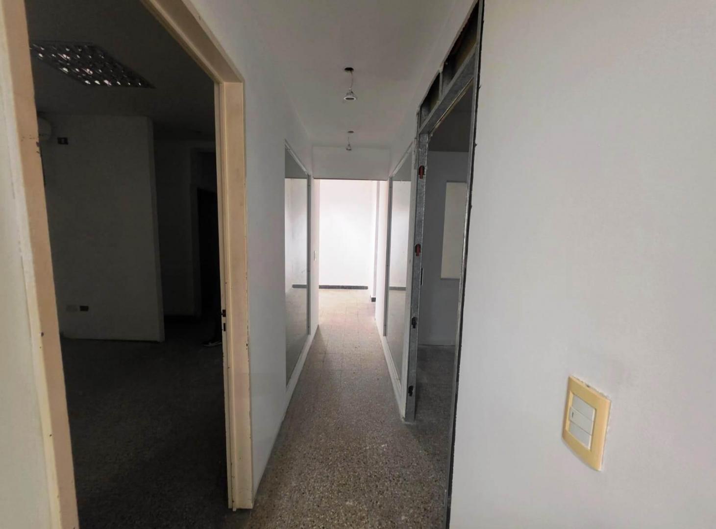 Foto de LOCAL COMERCIAL -120 m2, imagen 4
