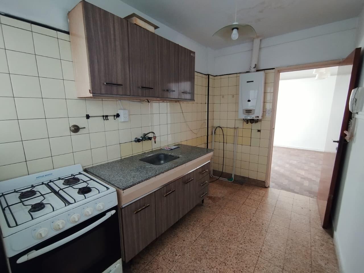 Foto de 2 AMB LAT BCON FCES - 40 m2, imagen 2