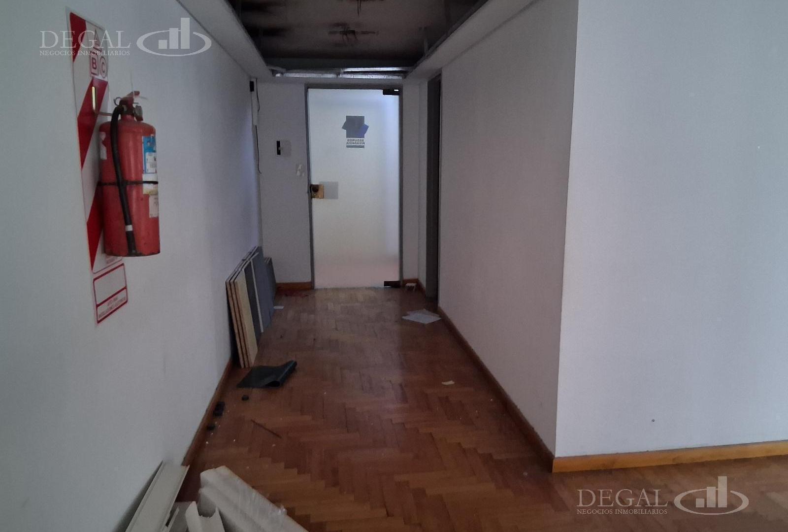 Foto de Alquiler Oficinas en Monserrat, imagen 4