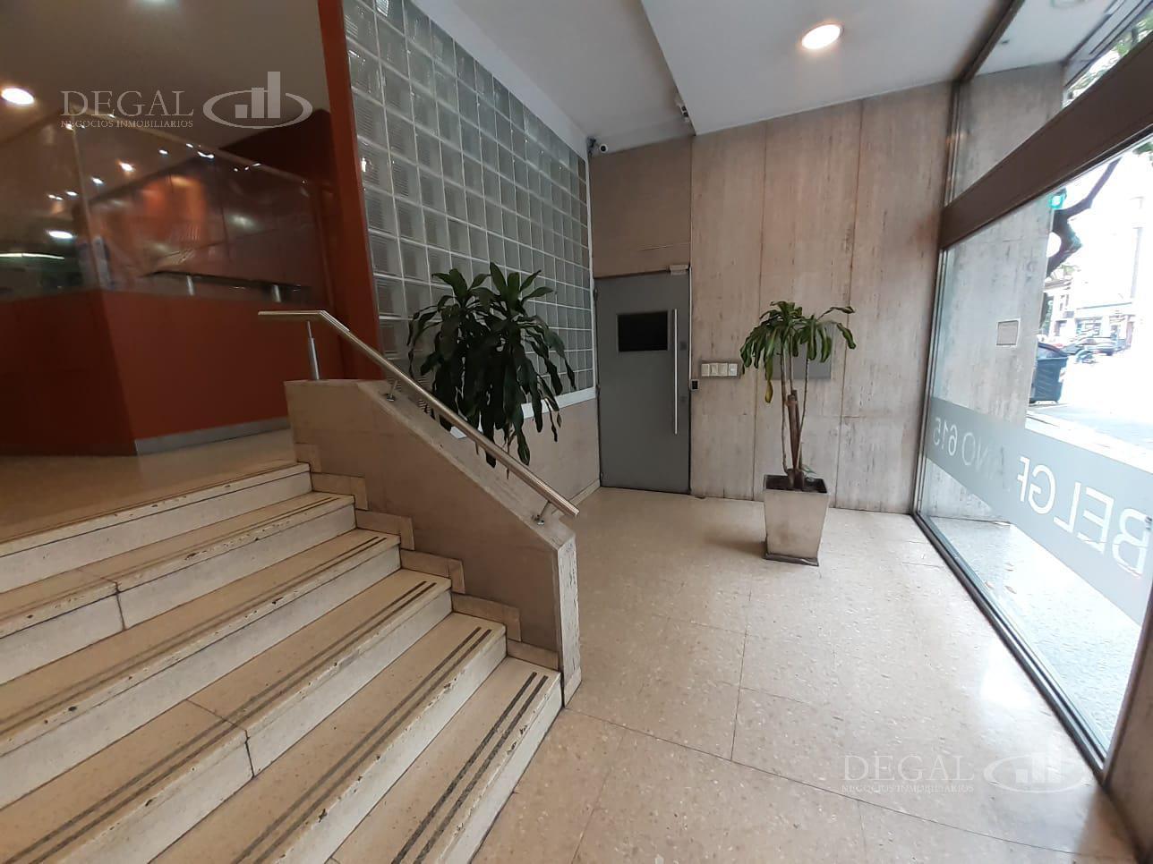 Foto de Alquiler Oficinas en Monserrat, imagen 1