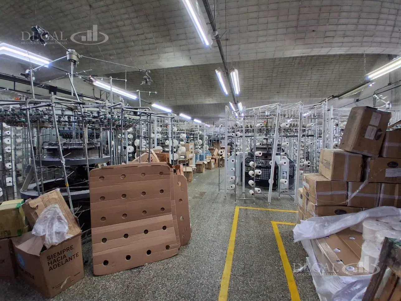 Depósito en Caseros 5