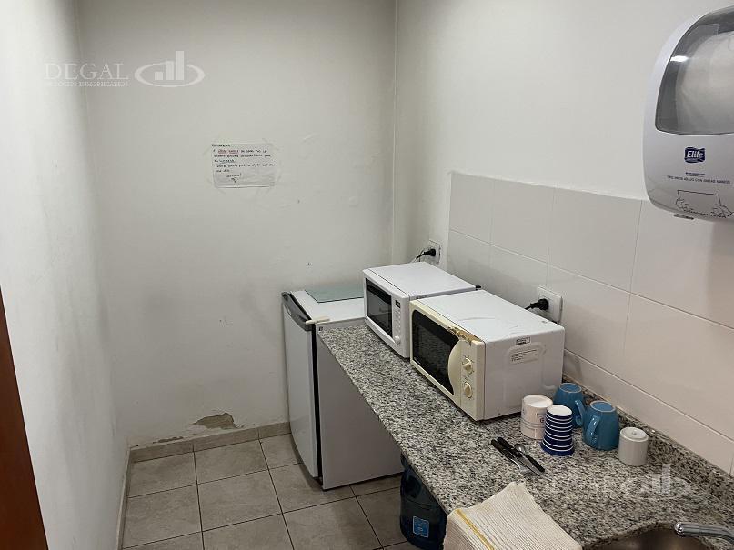 Foto de Depósito - Local - Constitución, imagen 3