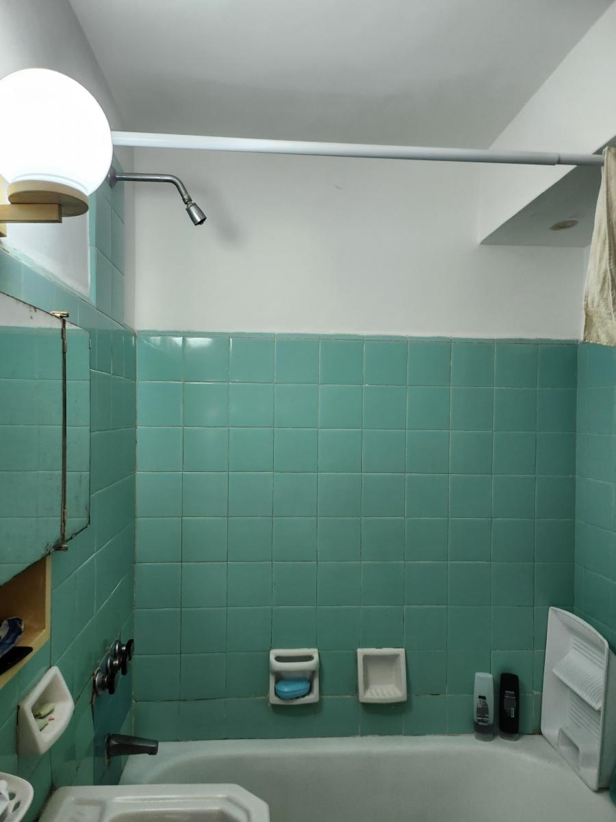 Foto de 1 Ambiente al Frente Balcón Cocina y Baño muy luminoso, imagen 2