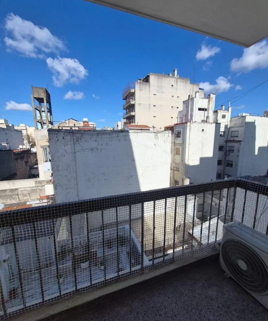 Departamento de 2 Ambientes - Excelente ubicación 5